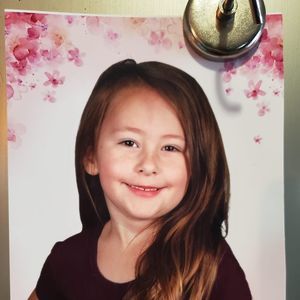 Meet your Posher, Dana